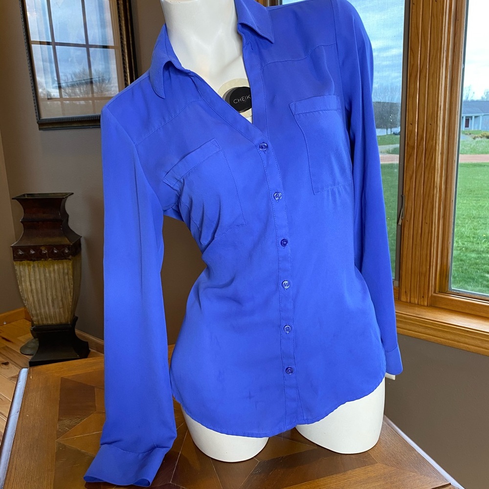 Express Button Down